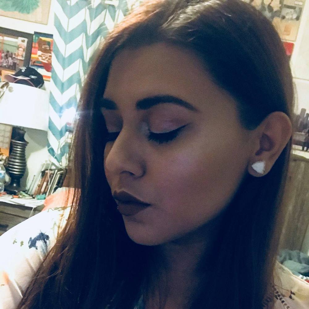 Meet your Posher, Fernanda